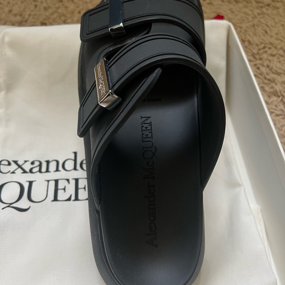 Alexander McQueen Slides